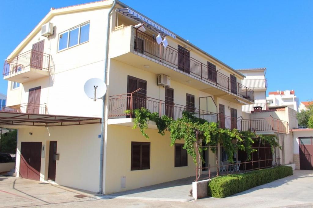 Apartment Davorka Primošten Екстериор снимка