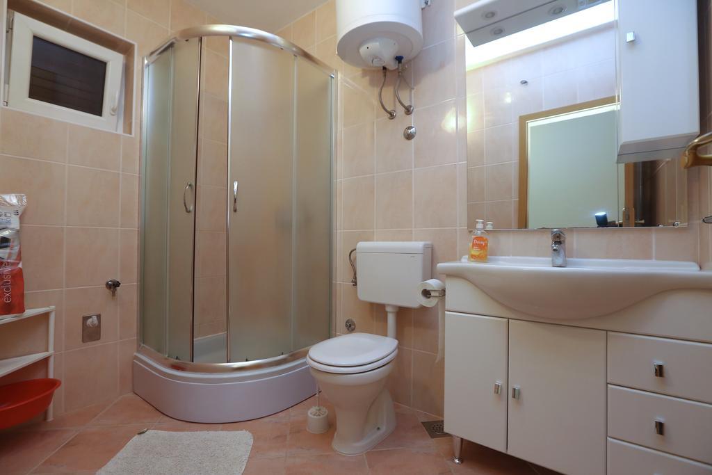 Apartment Davorka Primošten Екстериор снимка
