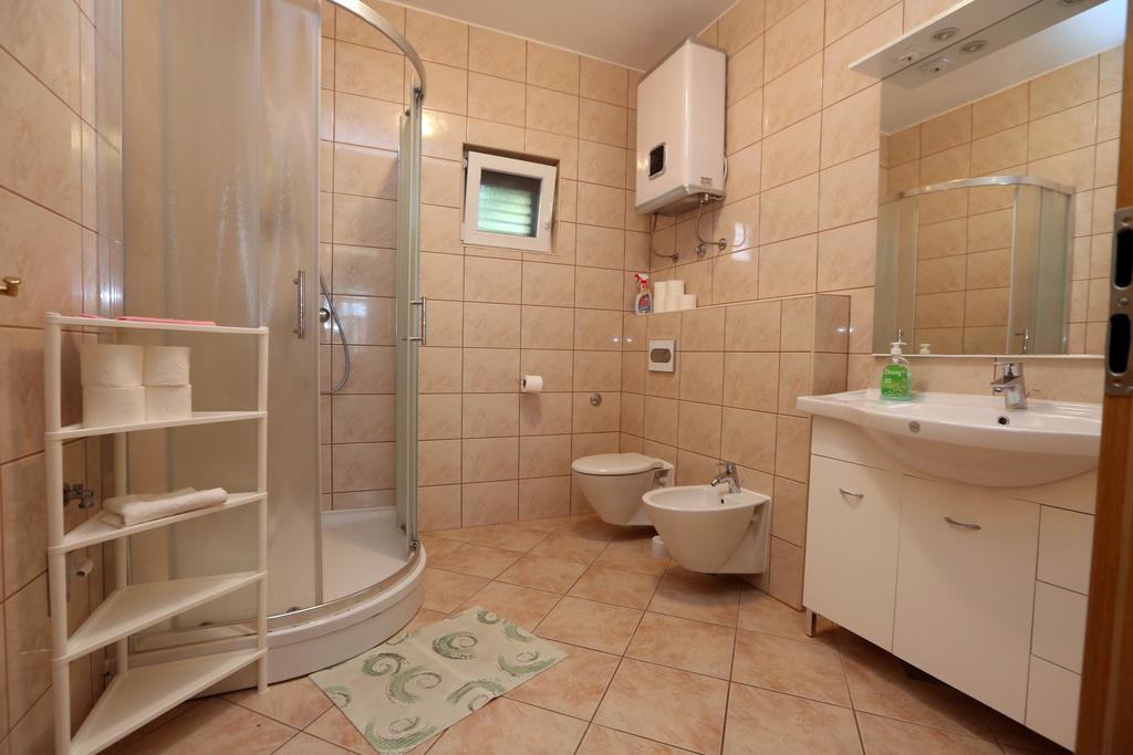 Apartment Davorka Primošten Екстериор снимка