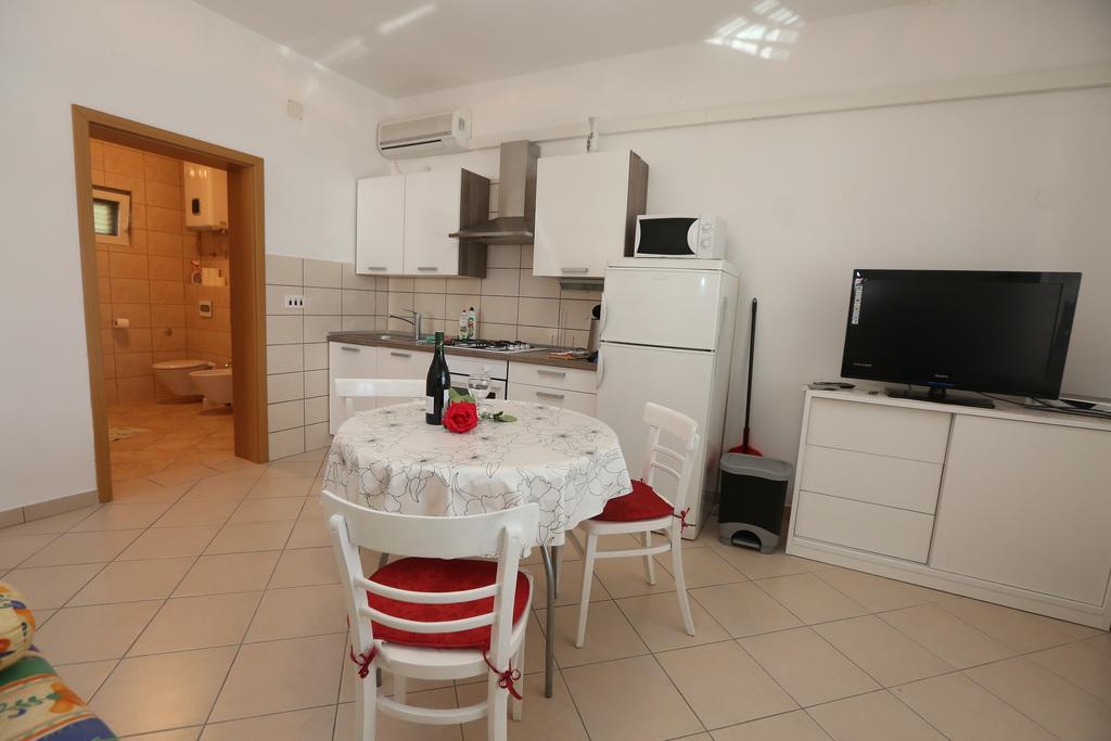 Apartment Davorka Primošten Екстериор снимка